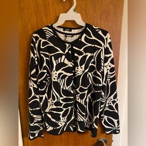 Lovely ladies 2 piece tank/jacket by OBee, size XL, black & white floral pattern